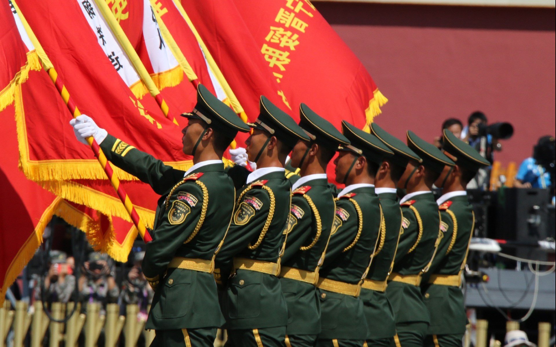 利物浦连扳三球，完胜尤文图斯！，利物浦连扳三球,完胜尤文图斯了吗