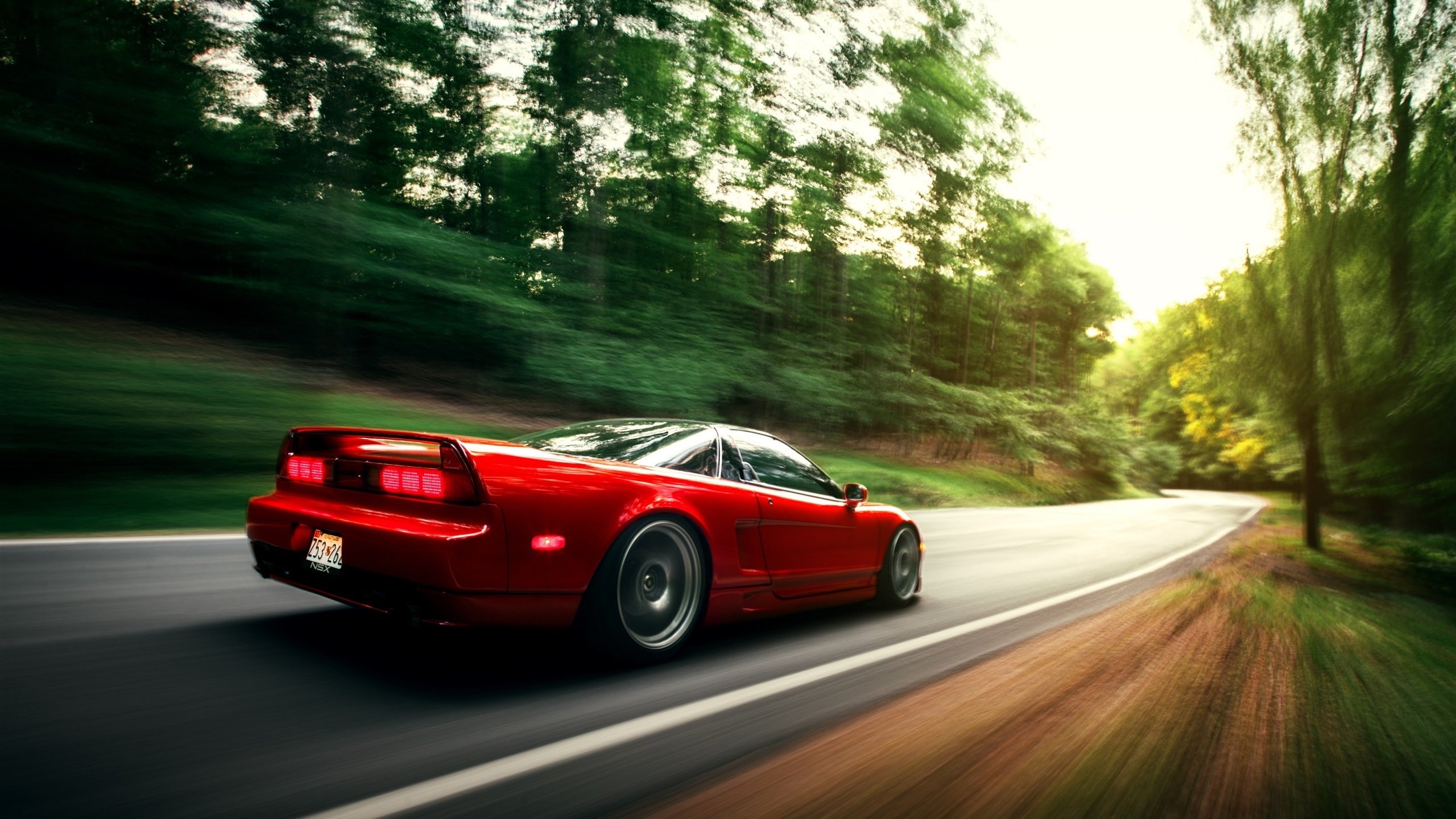 吉林联队主场不敌彼得堡联，胜负未分，球队连续九轮不败，吉林队主力