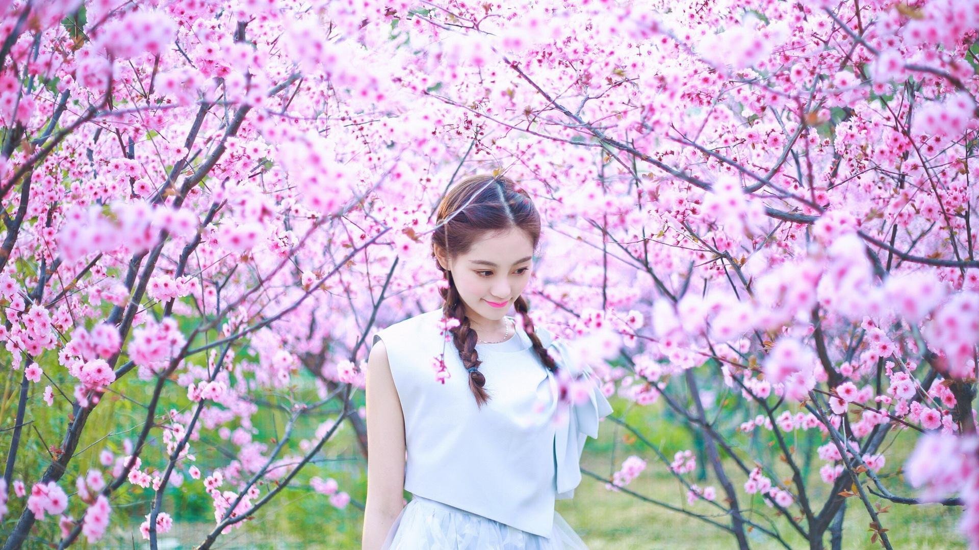 汉堡SV球员缺阵，客场战平对手收获关键积分，2018.5.12汉堡球场