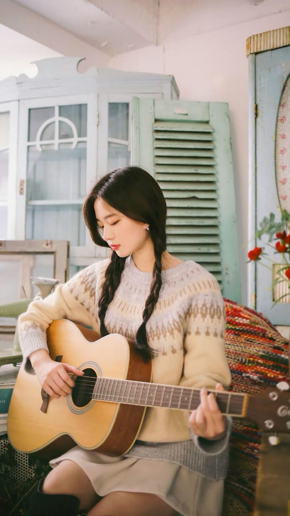 瑞士队在巴黎奥运会比赛中多次通过中路渗透得分，瑞士队的比赛