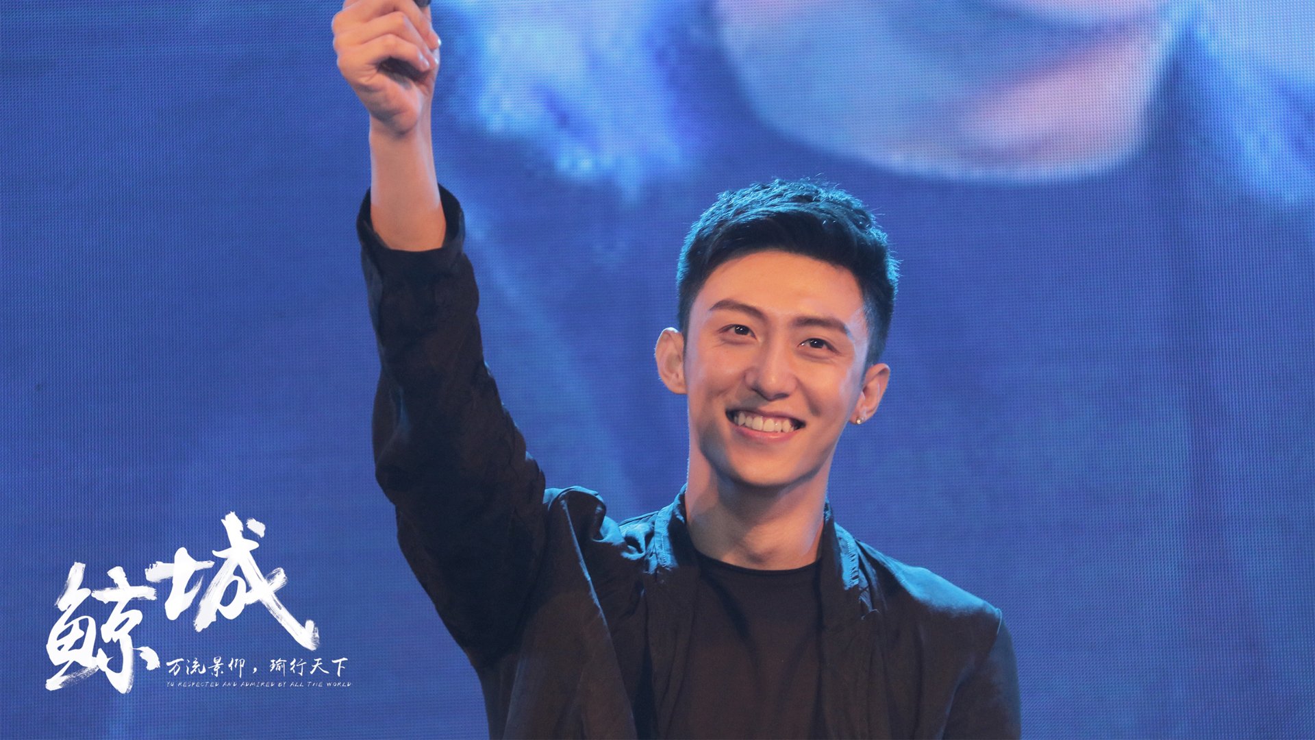 基：全黑队防线的“铁壁”，他对抗对手的强力进攻令人畏惧